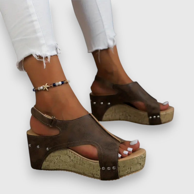 Mia – Vintage platformové sandály