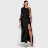 Julie - Elegantní šaty s Rafinovaností