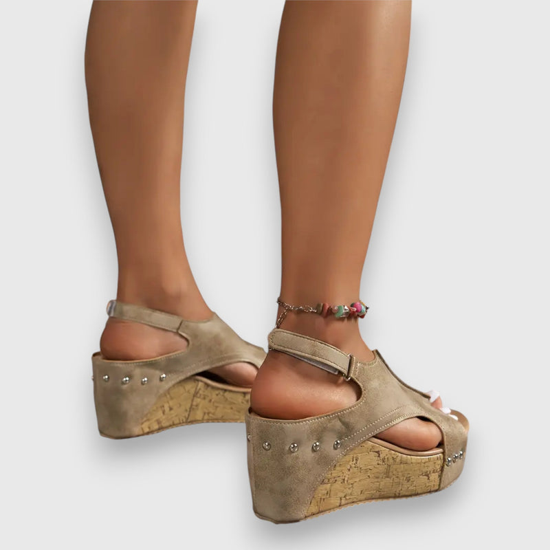 Mia – Vintage platformové sandály