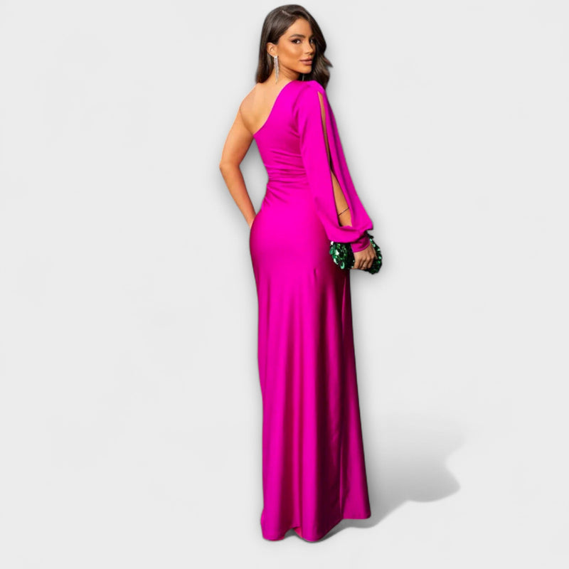 Julie - Elegantní šaty s Rafinovaností